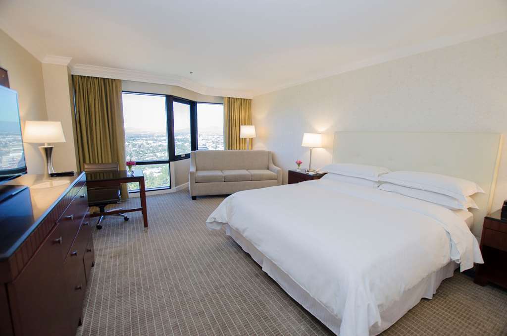 Hilton Angeles-universal 4* Los Angeles